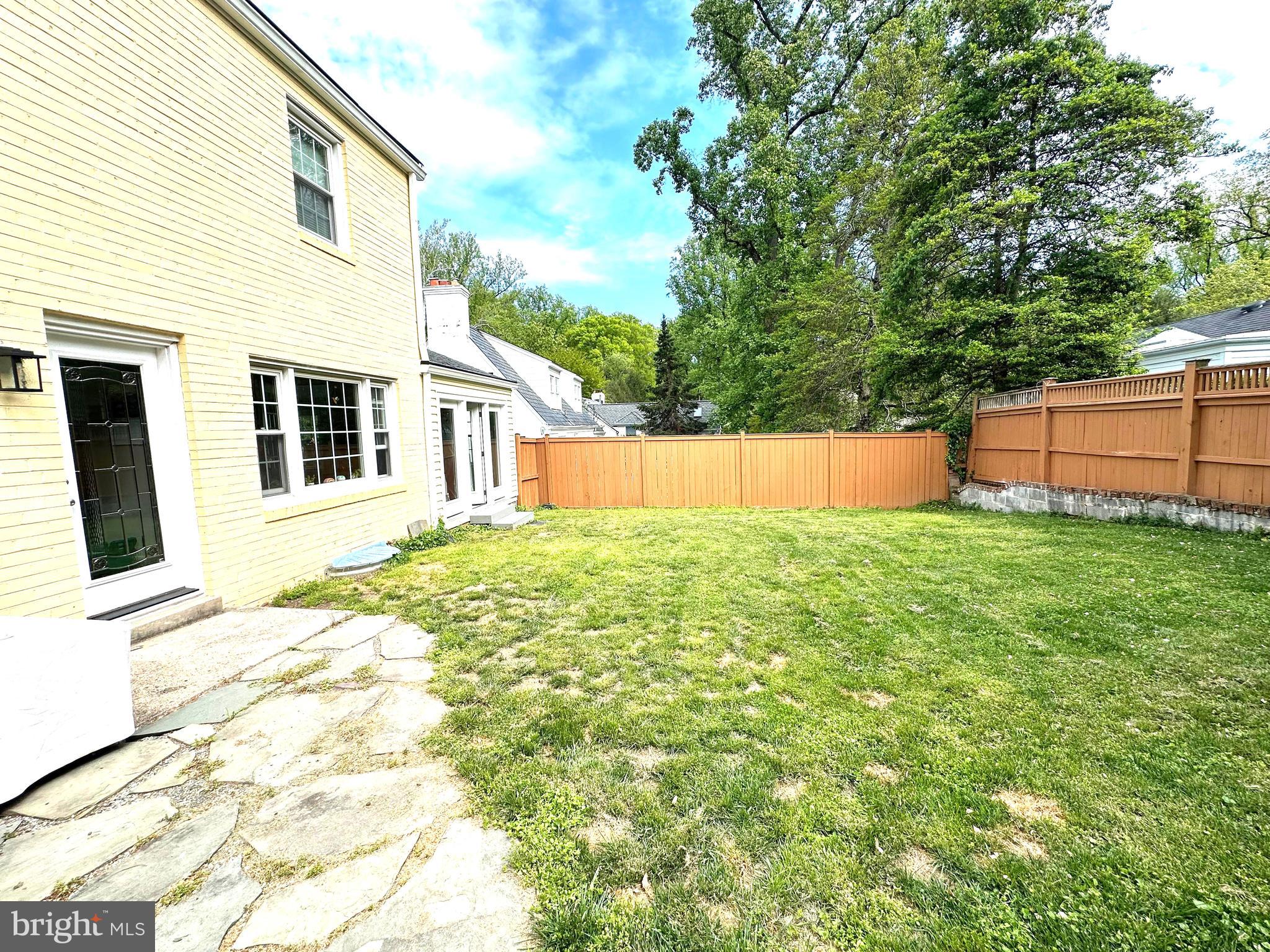 5226 Elliott Road Bethesda, MD 20816 - Photo 29 of 32
