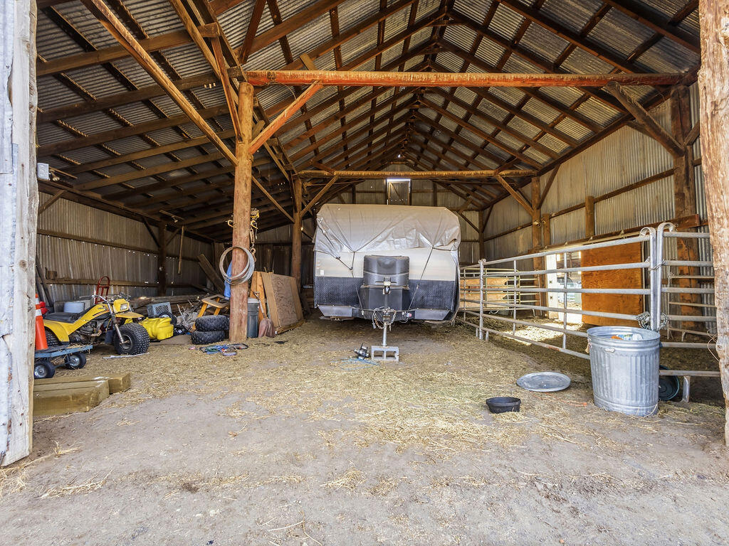 22994 Highway 50 Merrill, OR 97633 - Photo 11 of 47 P3060137
