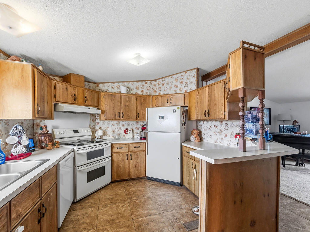 22994 Highway 50 Merrill, OR 97633 - Photo 34 of 47 P3060247