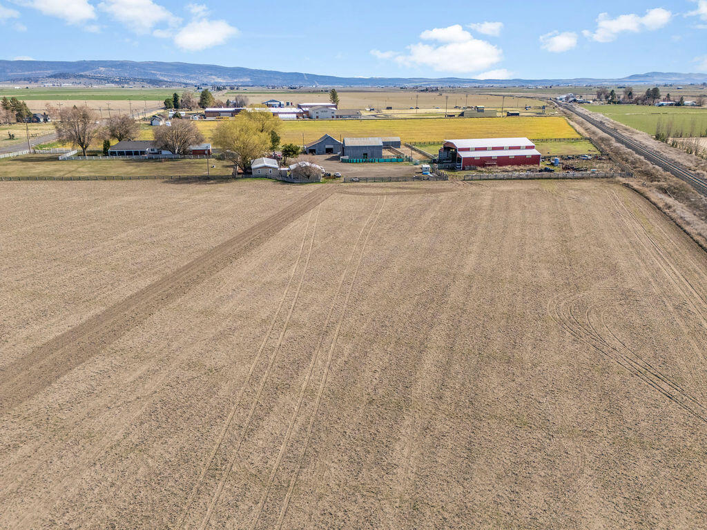 22994 Highway 50 Merrill, OR 97633 - Photo 5 of 47 DJI_20260307113058_0146_D