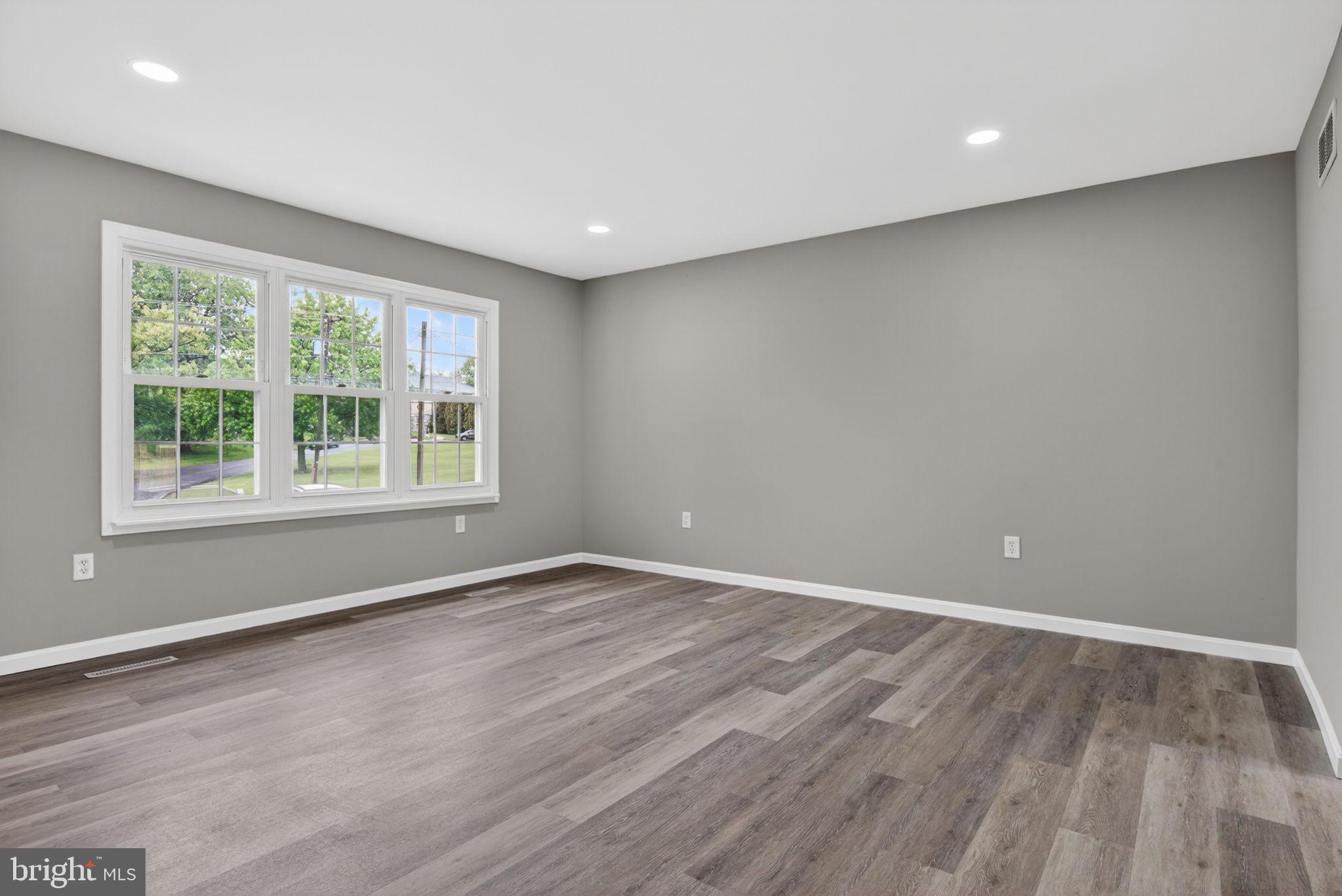 1770 Oberlin Road Middletown, PA 17057 - Photo 6 of 37