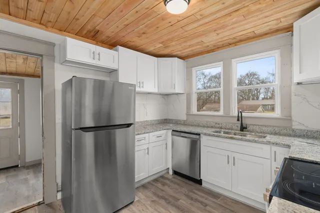 $1,100 | 117 Gallaher Boulevard, Lawrenceburg, TN 38464