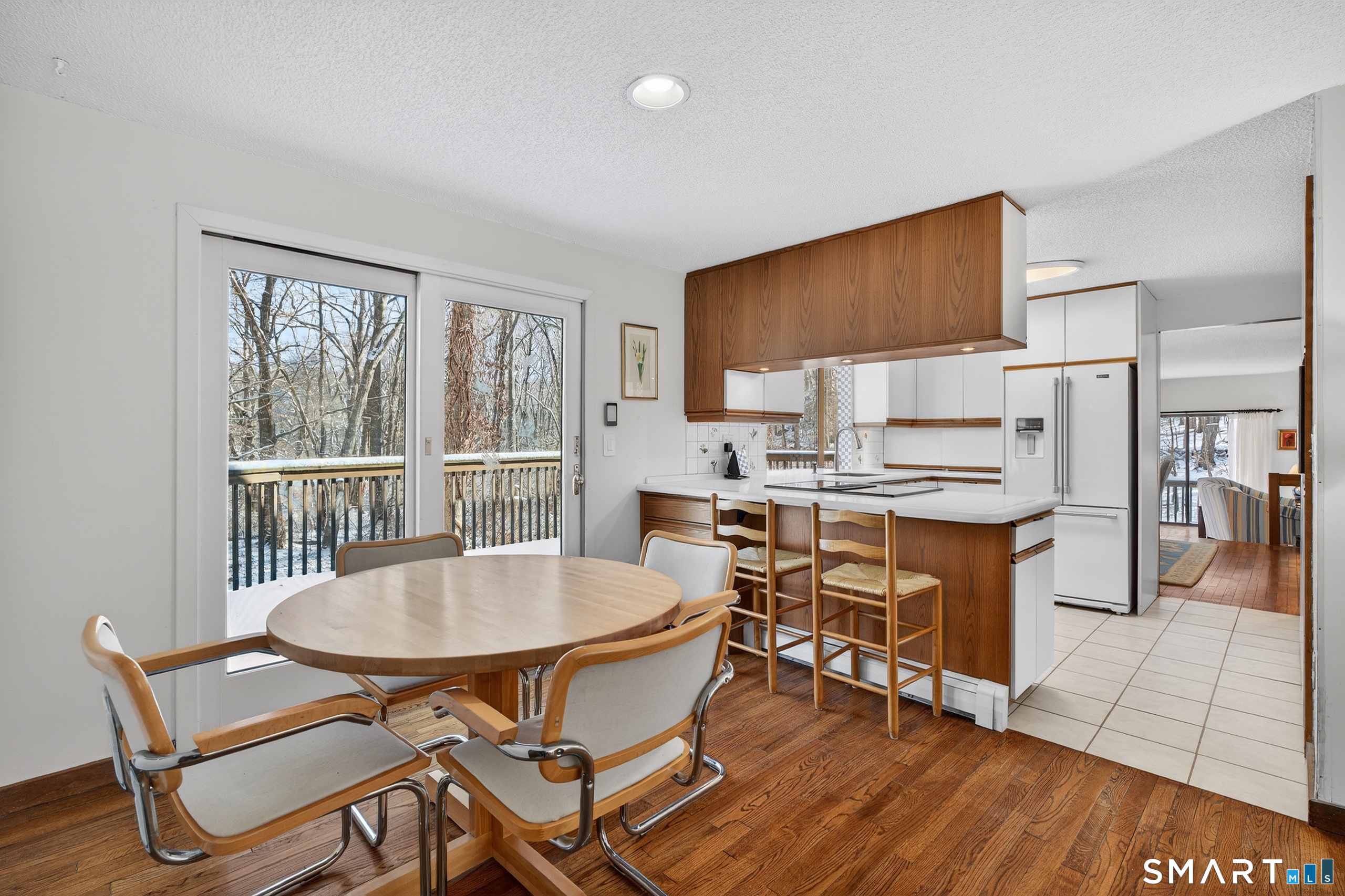 18 Landing Road Old Lyme, CT 06371 - Photo 11 of 38