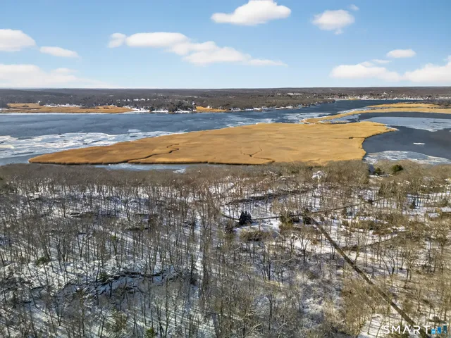 $795,000 | 18 Landing Road, Old Lyme, CT 06371