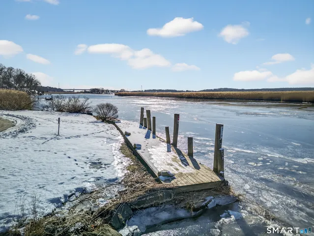 $795,000 | 18 Landing Road, Old Lyme, CT 06371