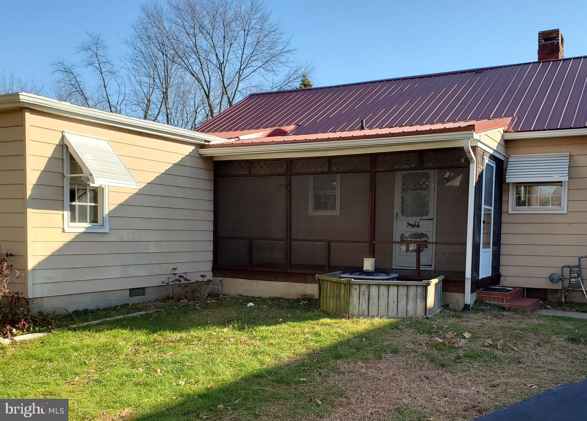 102 Harrison Avenue Camden Wyoming, DE 19934 - Photo 12 of 50 Screens in porch with stained wood