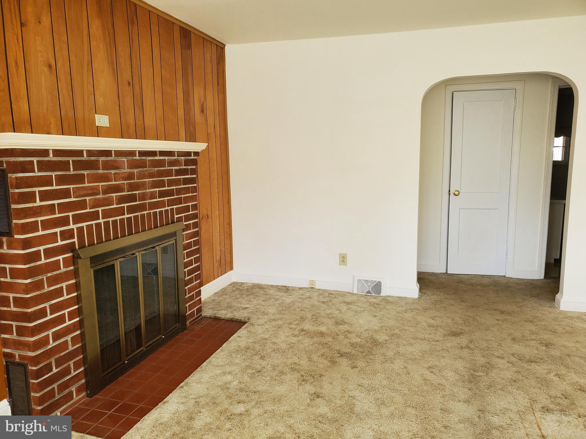 102 Harrison Avenue Camden Wyoming, DE 19934 - Photo 21 of 50 Arched doorway