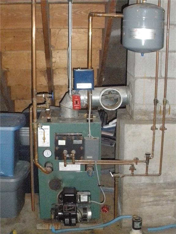 256 Phillips Road Glenburn, ME 04401 - Photo 27 of 31 Photo