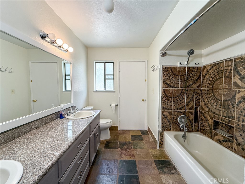 3583 Vernal Court Merced, CA 95340 - Photo 20 of 30