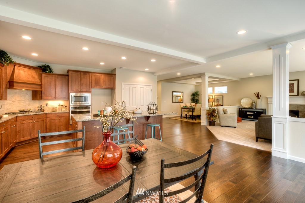 307 221st Place Southwest, Unit L1003 Bothell, WA 98021 - Photo 11 of 19