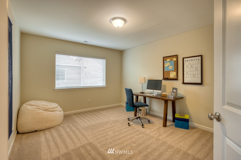 307 221st Place Southwest, Unit L1003 Bothell, WA 98021 - Photo 12 of 19