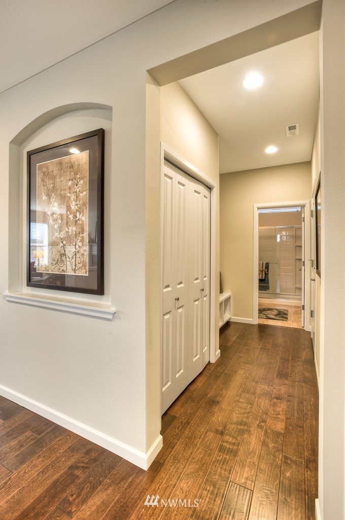 307 221st Place Southwest, Unit L1003 Bothell, WA 98021 - Photo 5 of 19