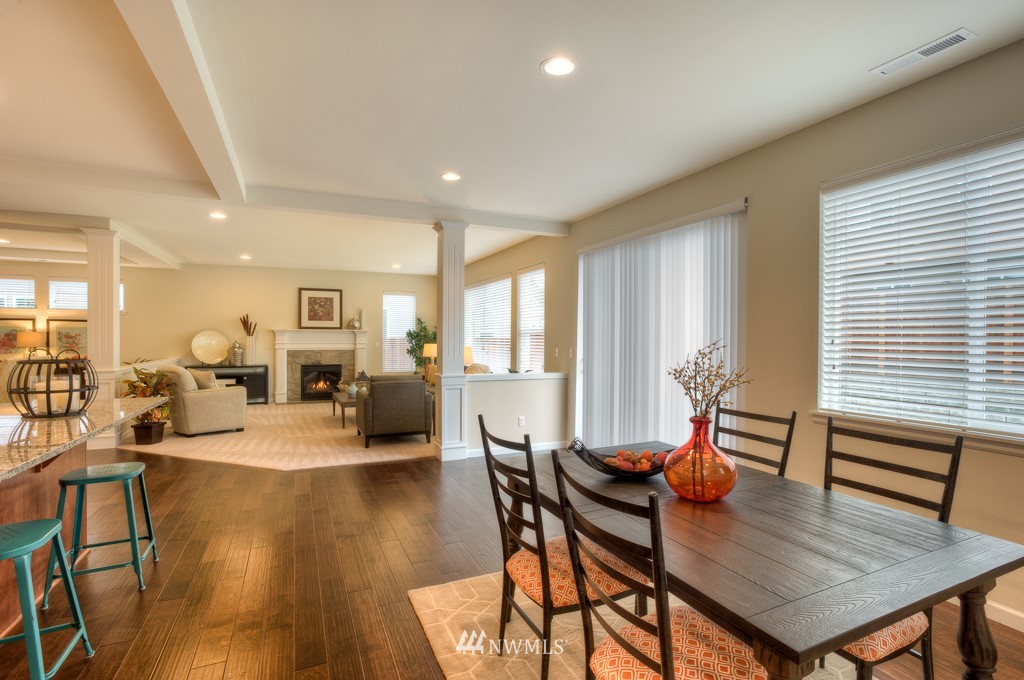307 221st Place Southwest, Unit L1003 Bothell, WA 98021 - Photo 10 of 19