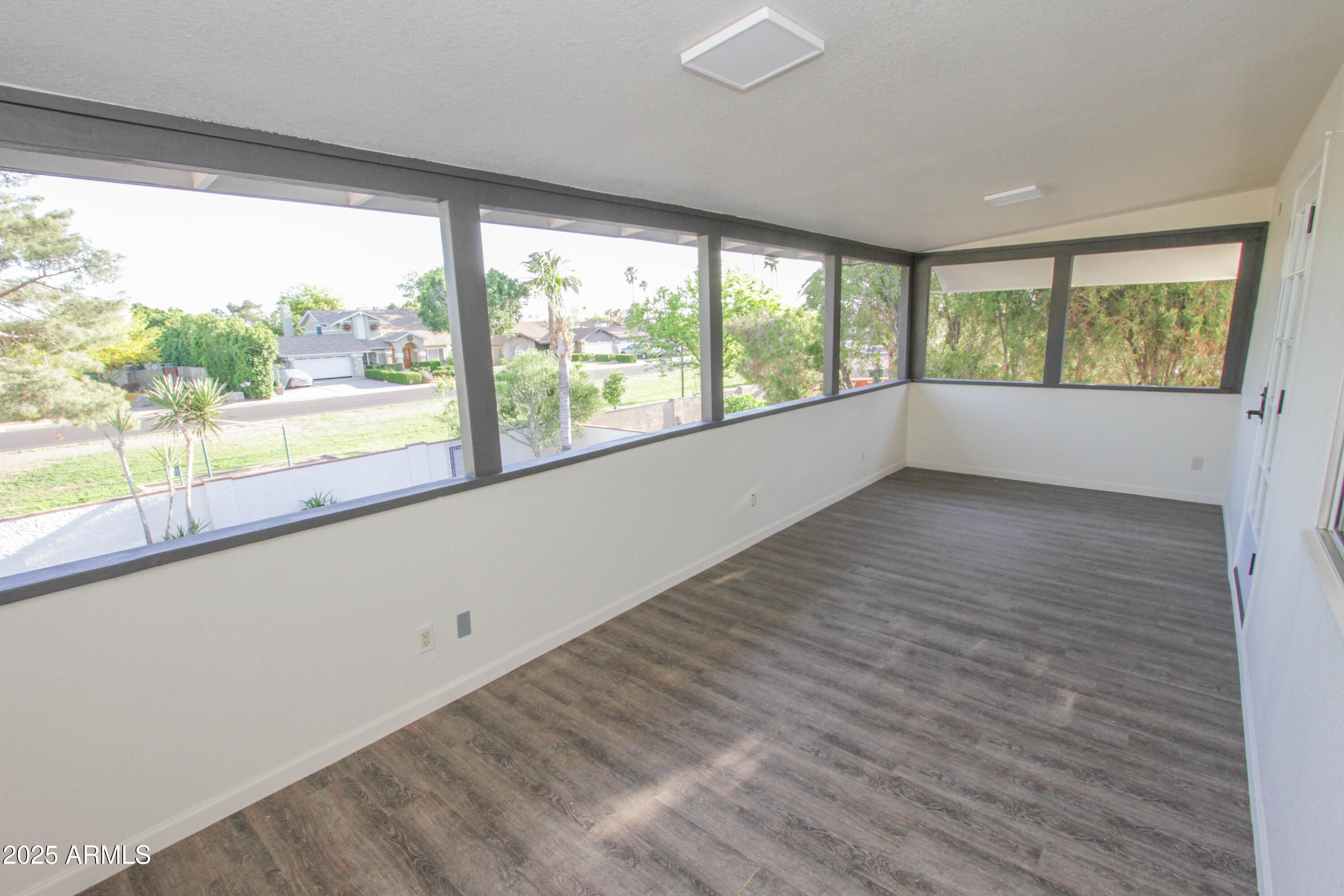 3371 West Grandview Road Phoenix, AZ 85053 - Photo 25 of 33 3371 W Grandview Rd-62