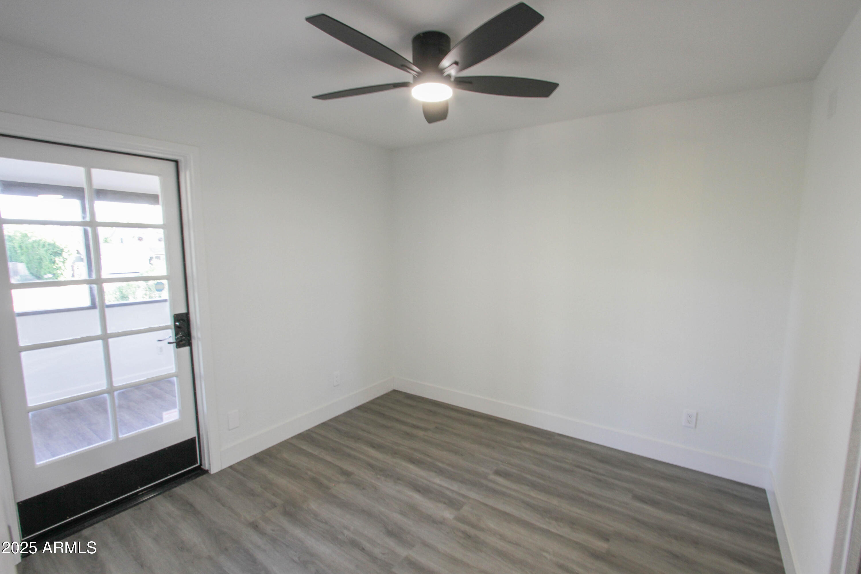 3371 West Grandview Road Phoenix, AZ 85053 - Photo 26 of 33 3371 W Grandview Rd-65