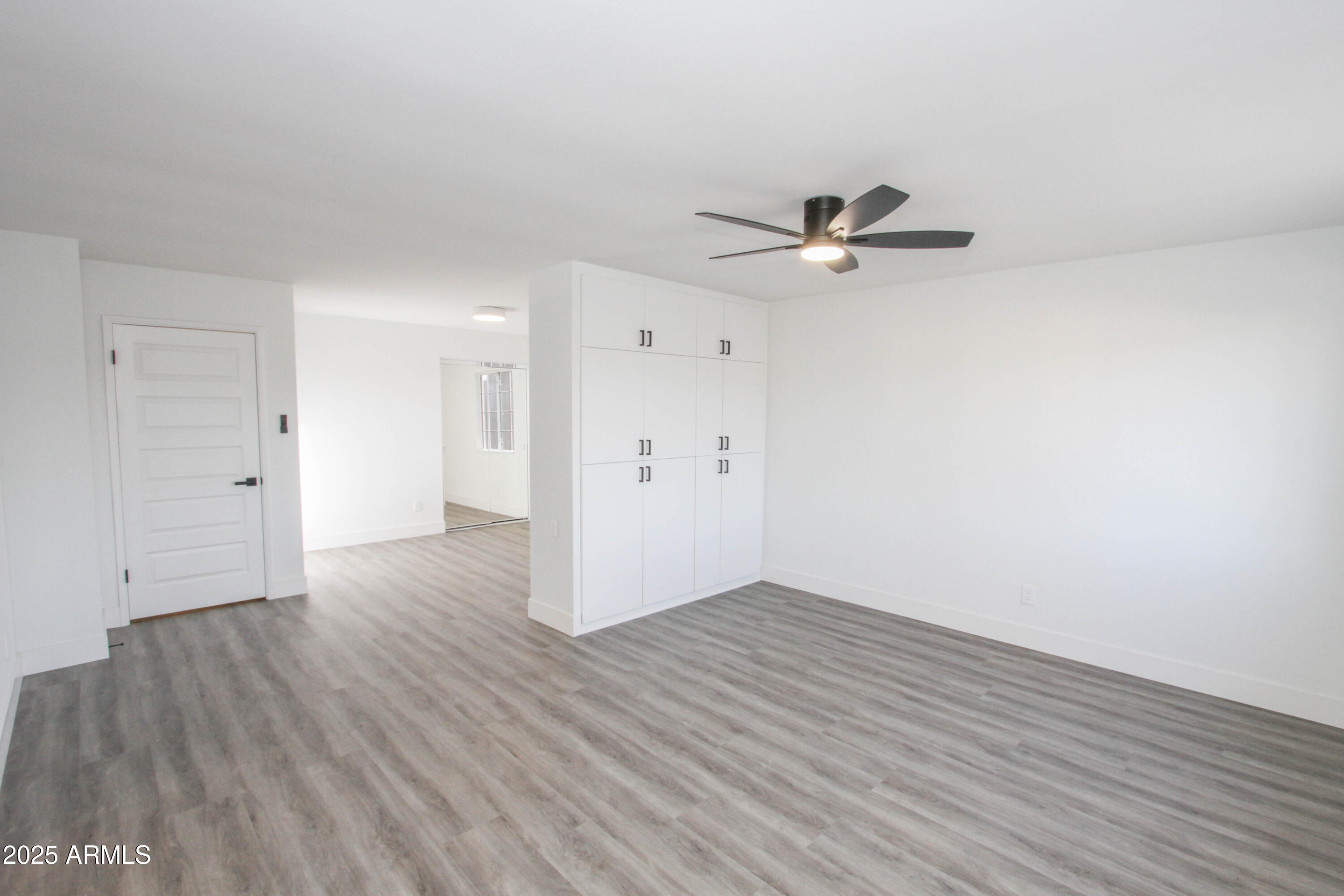 3371 West Grandview Road Phoenix, AZ 85053 - Photo 28 of 33 3371 W Grandview Rd-71