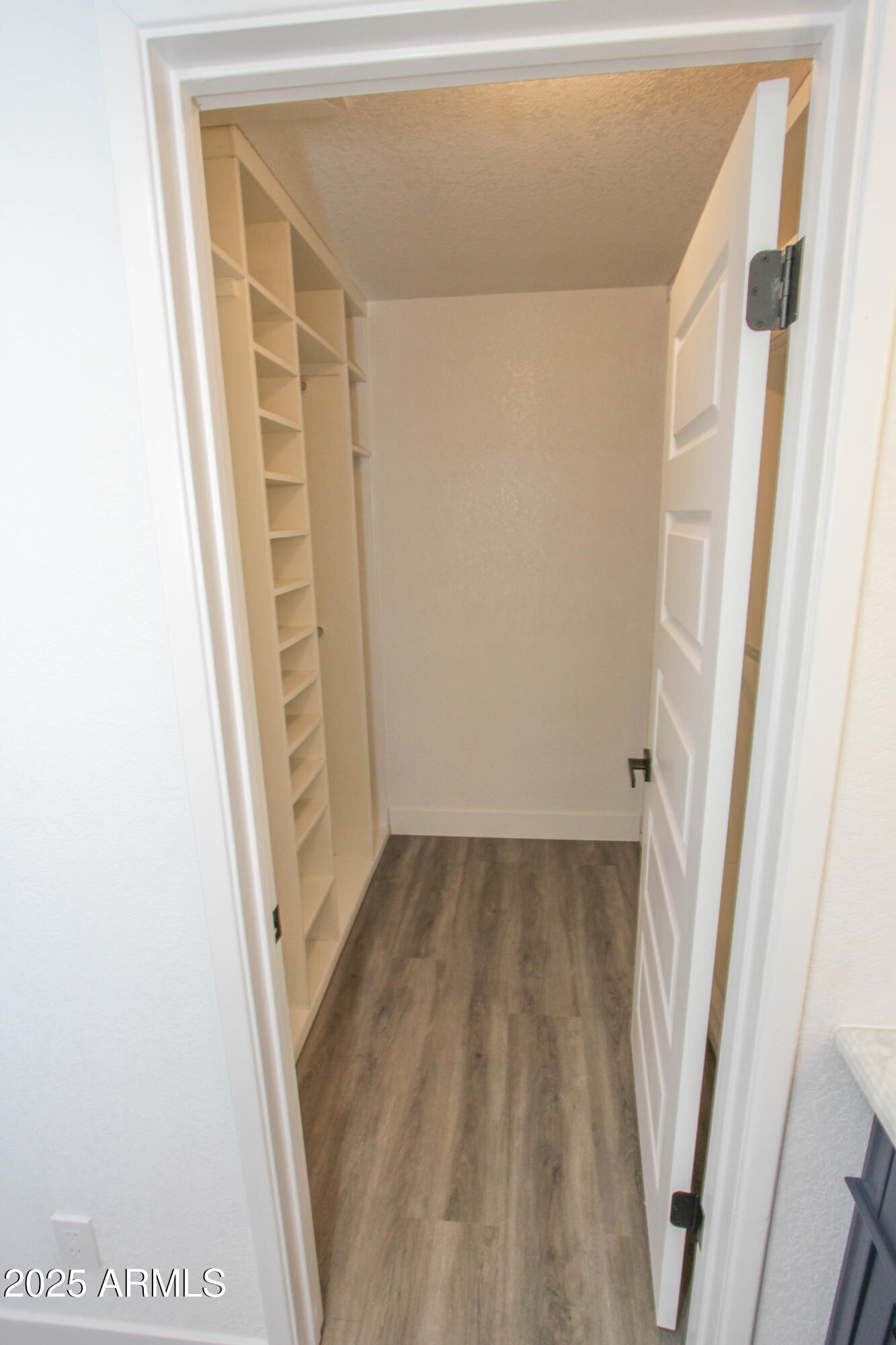 3371 West Grandview Road Phoenix, AZ 85053 - Photo 30 of 33 3371 W Grandview Rd-75