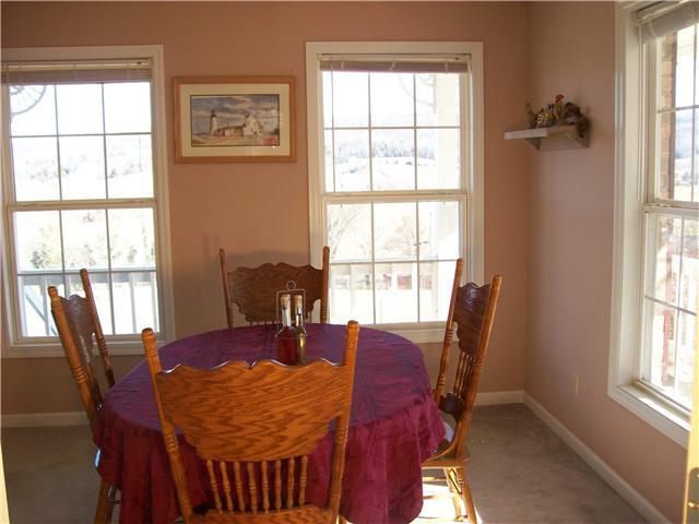 380 Mutton Hollow Hill Road Bethpage, TN 37022 - Photo 8 of 20 Gallery Image 8