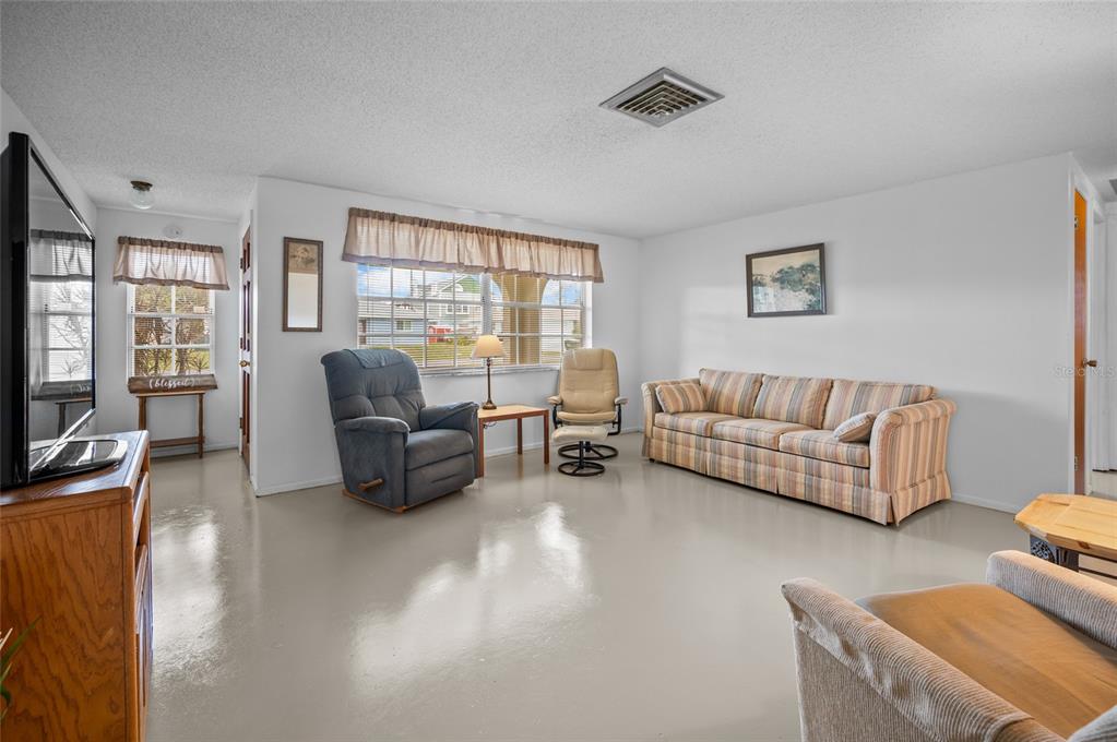 901 Ponderosa Road Venice, FL 34293 - Photo 21 of 40