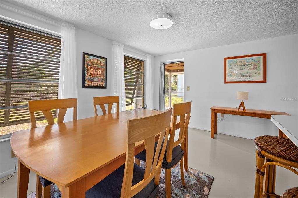 901 Ponderosa Road Venice, FL 34293 - Photo 29 of 40