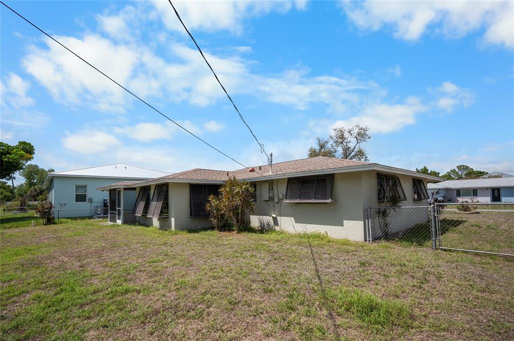 901 Ponderosa Road Venice, FL 34293 - Photo 35 of 40