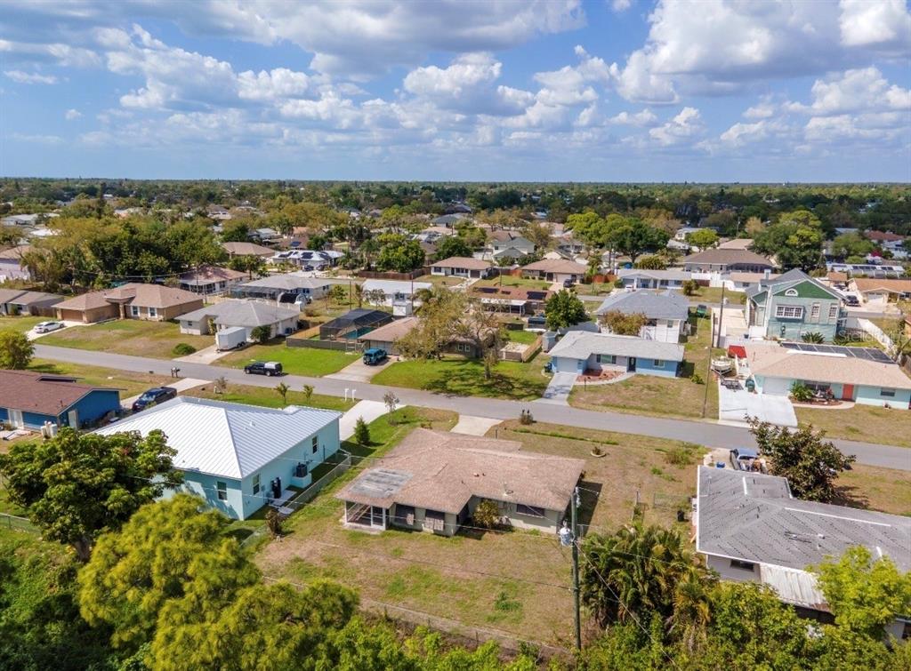 901 Ponderosa Road Venice, FL 34293 - Photo 6 of 40