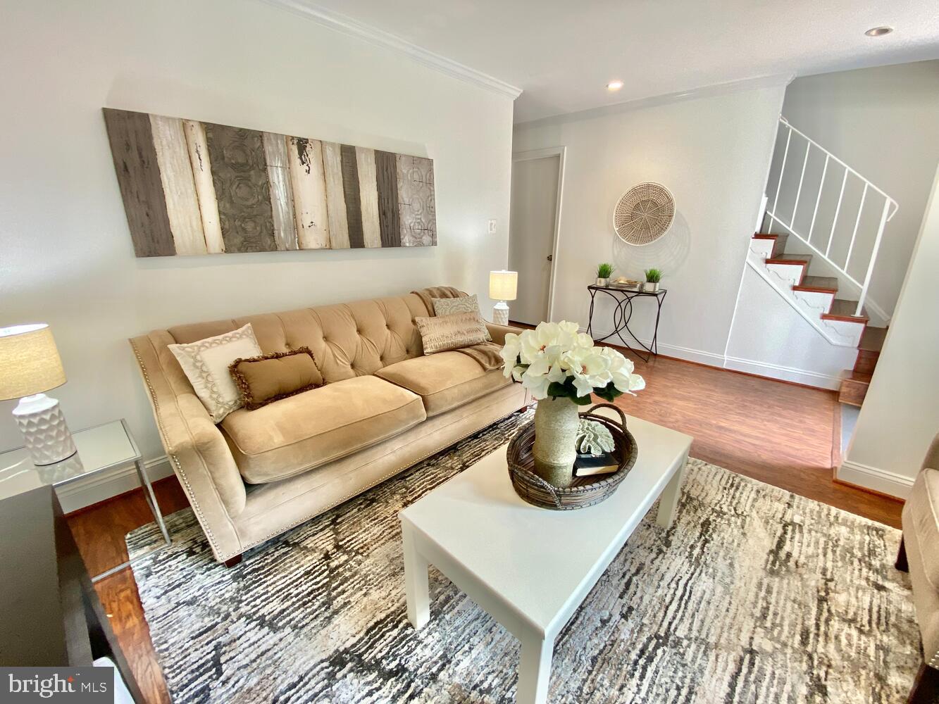 11970 Heathcote Court Reston, VA 20191 - Photo 4 of 25