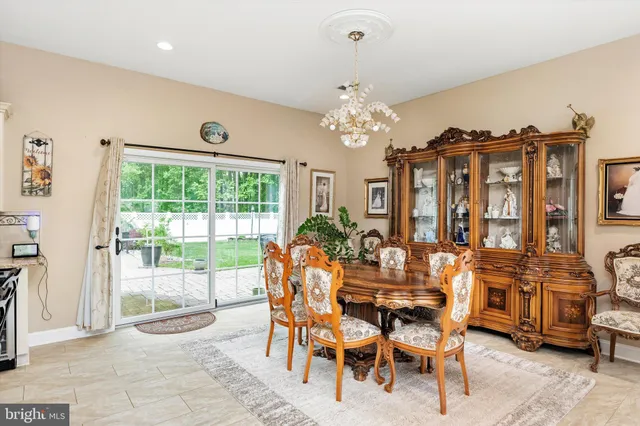 $1,388,000 | 360 Gordon Road, Robbinsville, NJ 08691