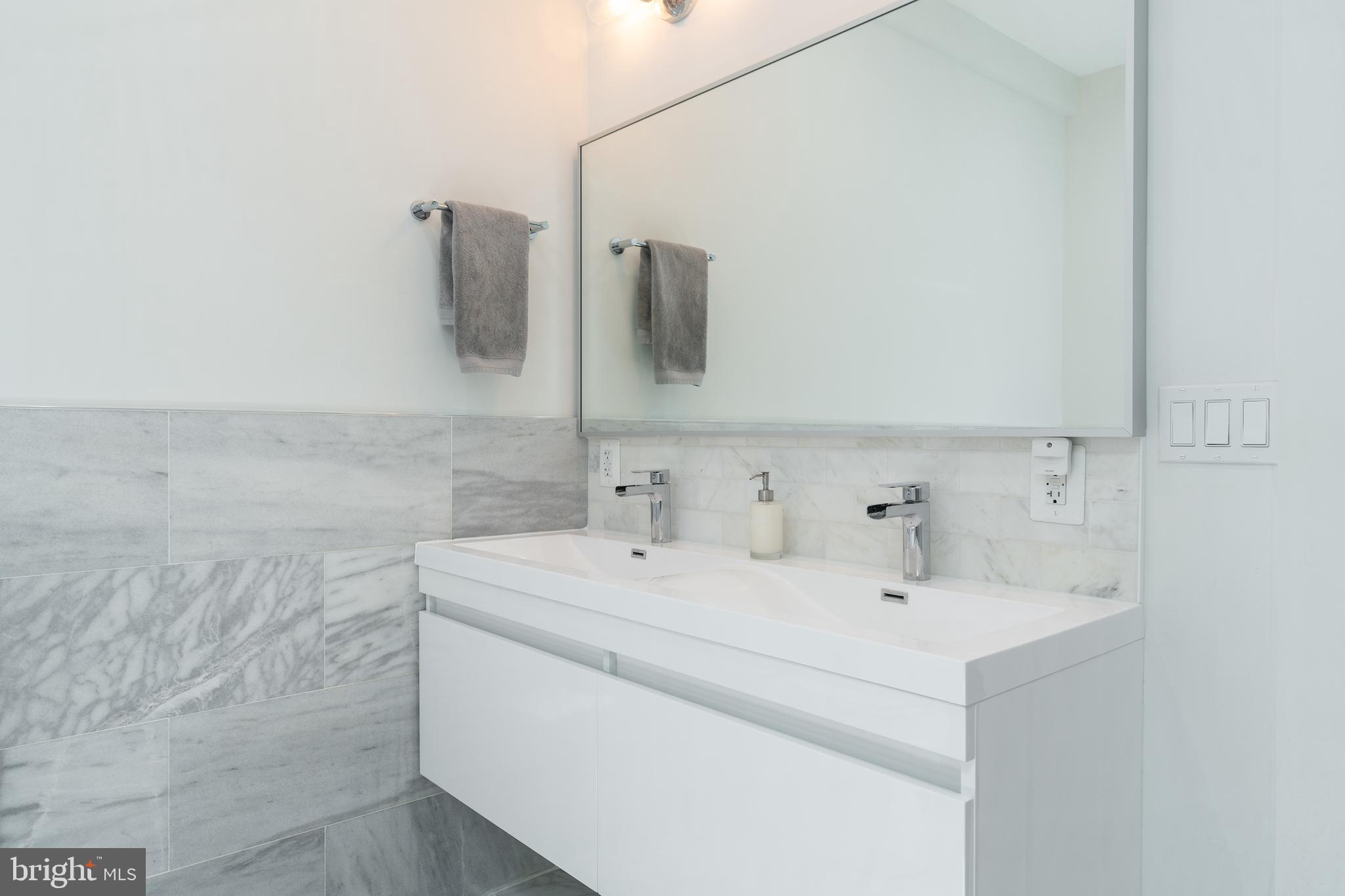 22 Bryant Street Northwest, Unit 3 Washington, DC 20001 - Photo 20 of 36 Primary Bathroom