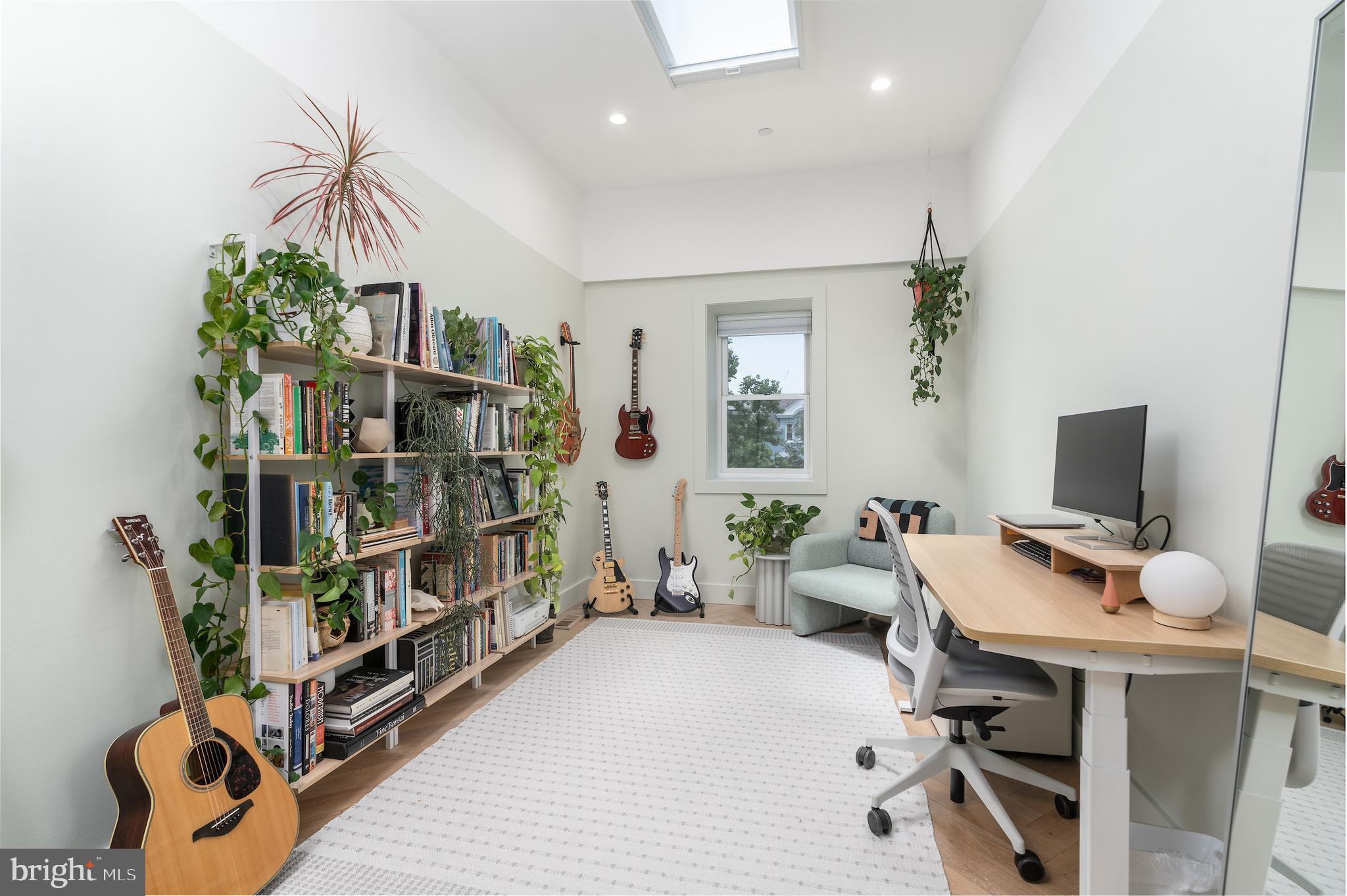 22 Bryant Street Northwest, Unit 3 Washington, DC 20001 - Photo 27 of 36 Bedroom #2