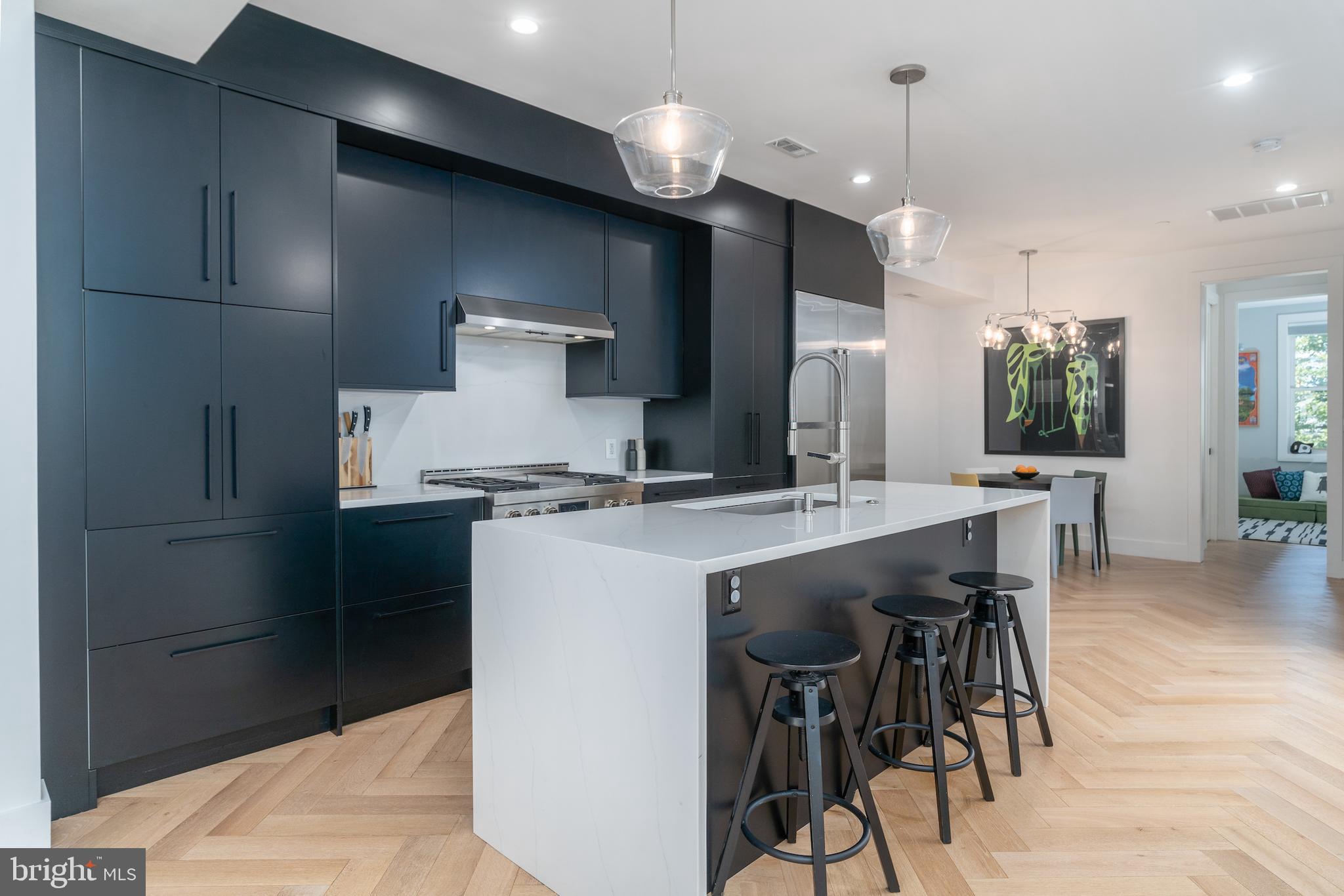 22 Bryant Street Northwest, Unit 3 Washington, DC 20001 - Photo 6 of 36 Kitchen w/Stainless Steel Appliances