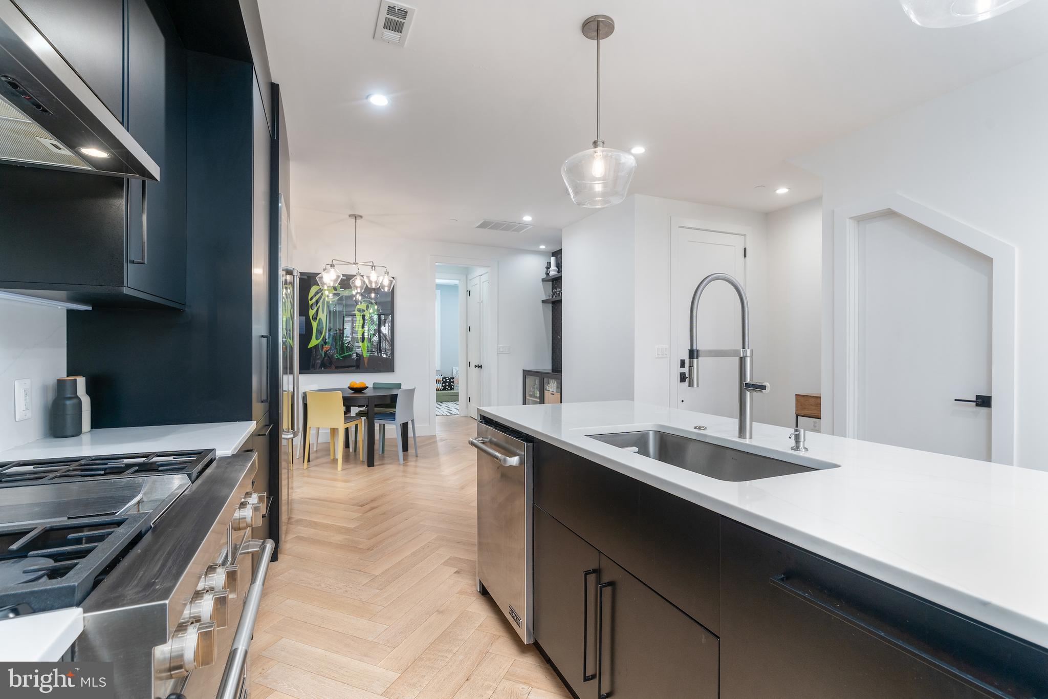 22 Bryant Street Northwest, Unit 3 Washington, DC 20001 - Photo 7 of 36 Kitchen