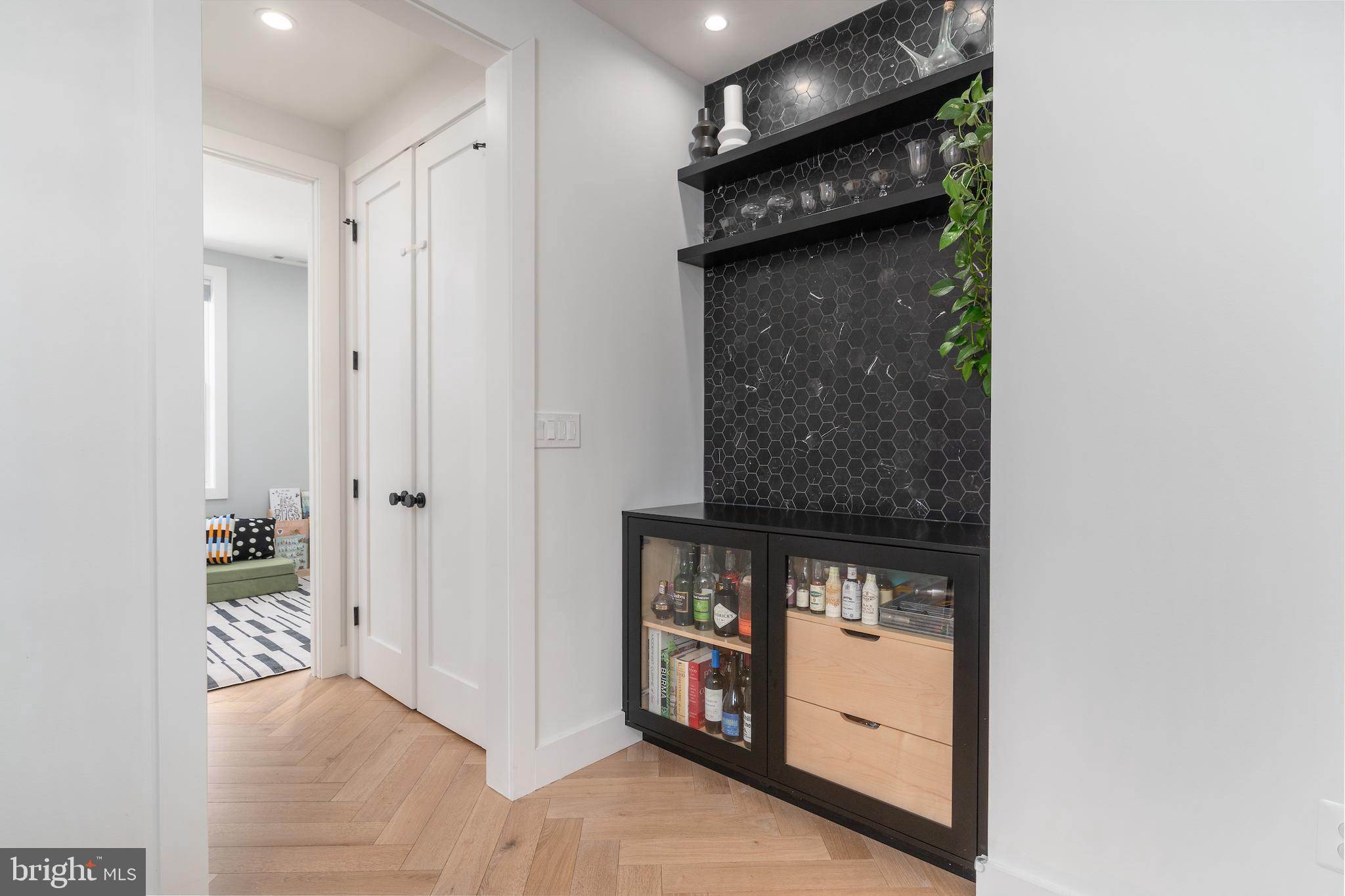 22 Bryant Street Northwest, Unit 3 Washington, DC 20001 - Photo 10 of 36 Beverage Storage