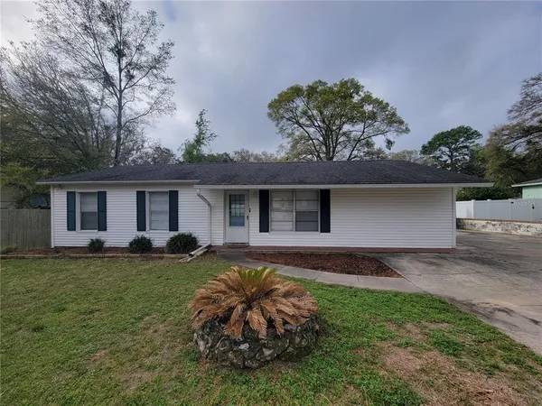 $239,900 | 2304 Northeast 38th Street, Ocala, FL 34479