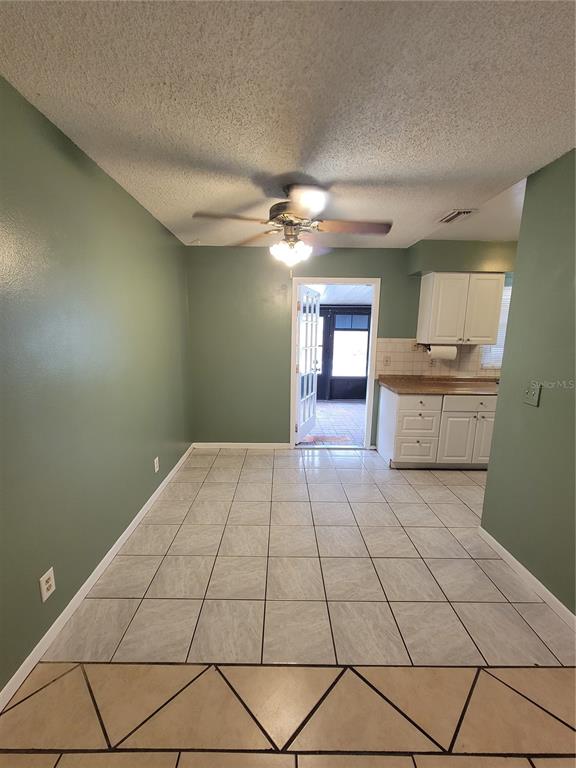 2304 Northeast 38th Street Ocala, FL 34479 - Photo 3 of 13
