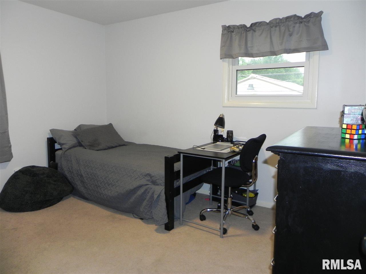 3420 3rd Street Moline, IL 61265 - Photo 11 of 24 Gallery Image 11