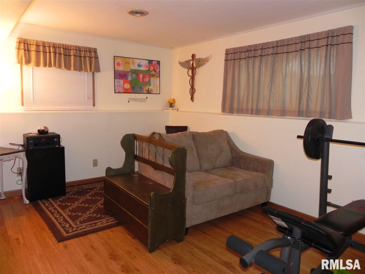 3420 3rd Street Moline, IL 61265 - Photo 18 of 24 Gallery Image 18