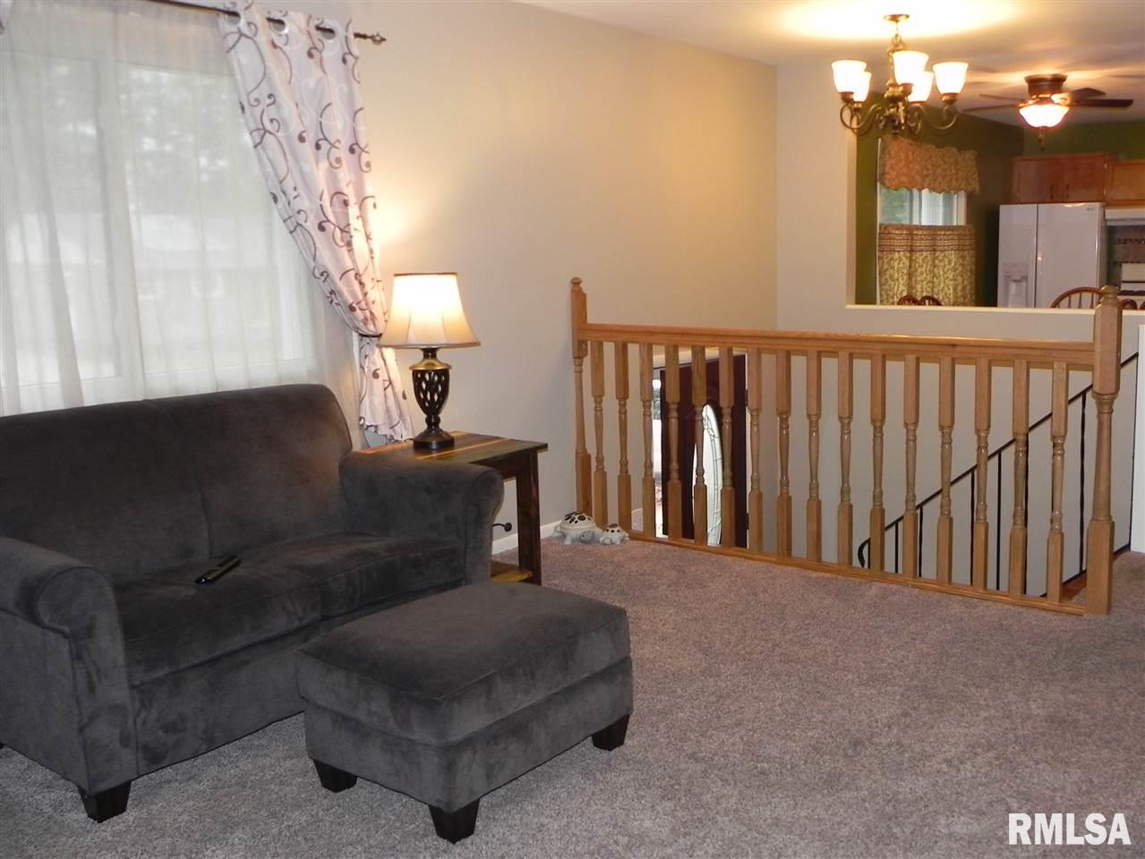 3420 3rd Street Moline, IL 61265 - Photo 3 of 24 Gallery Image 3