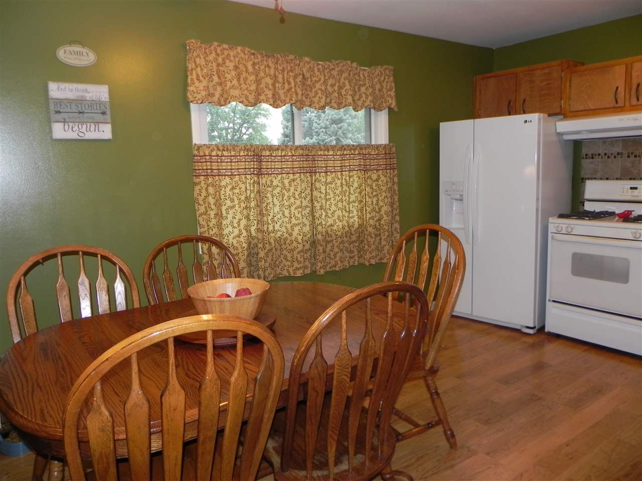 3420 3rd Street Moline, IL 61265 - Photo 6 of 24 Gallery Image 6