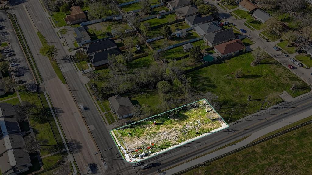 451 North Jim Miller Road Dallas, TX 75217 - Photo 2 of 6