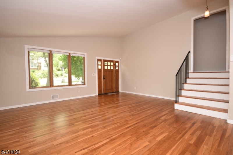 511 Scotland Road South Orange, NJ 07079 - Photo 19 of 36
