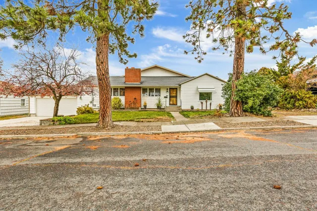 $610,000 | 4245 East 8th Avenue, Spokane, WA 99202