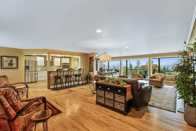 $610,000 | 4245 East 8th Avenue, Spokane, WA 99202