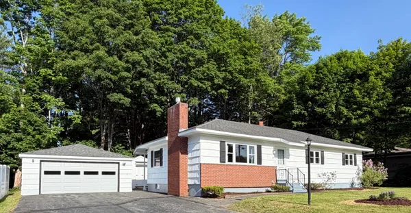 $388,500 | 15 Arbor Drive, Veazie, ME 04401