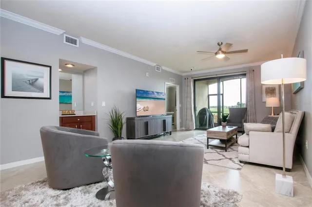 $3,500 | 5548 Palmer Circle, Unit 102, Bradenton, FL 34211