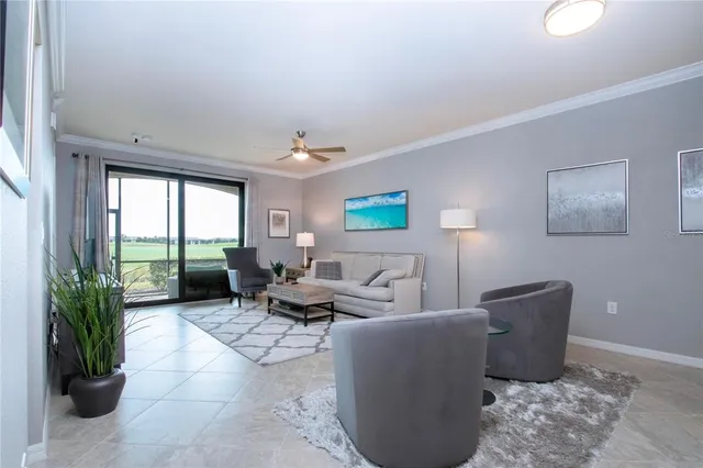 $3,500 | 5548 Palmer Circle, Unit 102, Bradenton, FL 34211