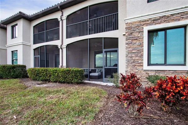 $3,500 | 5548 Palmer Circle, Unit 102, Bradenton, FL 34211