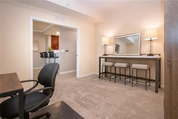 $3,500 | 5548 Palmer Circle, Unit 102, Bradenton, FL 34211