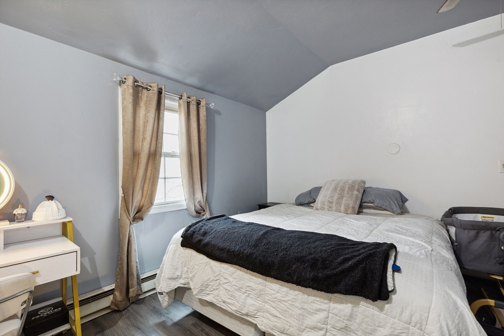 178 Reed Street Hanson, MA 02341 - Photo 5 of 16 Gallery Image 5