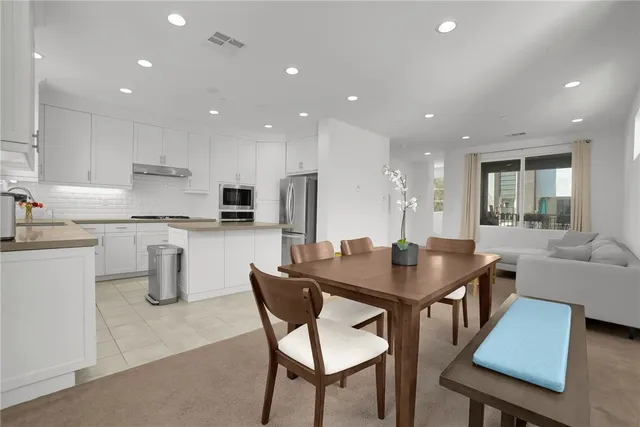 $4,450 | 140 Allusion, Irvine, CA 92618